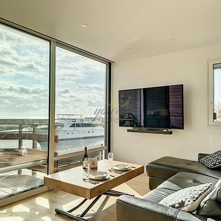 Le Yacht Yourhosthelper Deauville Bagian luar foto