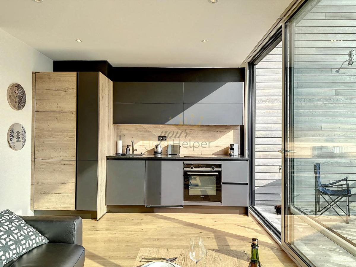 Le Yacht Yourhosthelper Deauville Bagian luar foto